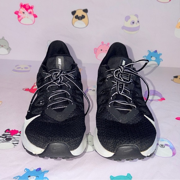 Nike Running Shoes - Black and White - Women's Size 6.5 US - Picture 4 of 7